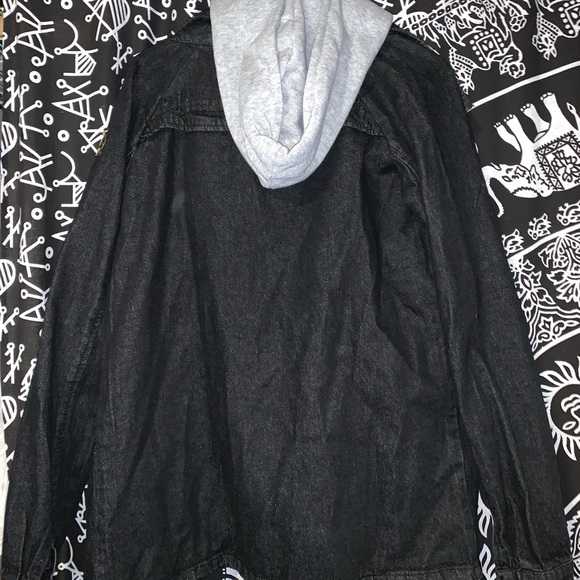 black over coat with grey button up vest - Picture 2 of 3